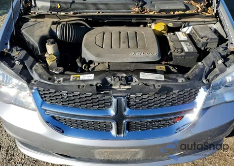 2016 Dodge Grand Caravan Sxt z USA, uszkodzony, nr VIN 2C4RDGCG0GR323588